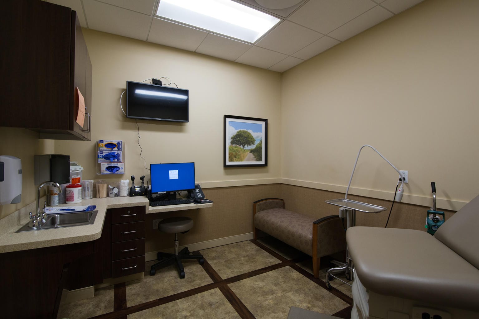 Covenant Urgent Care Northwest Clinic, photo 4