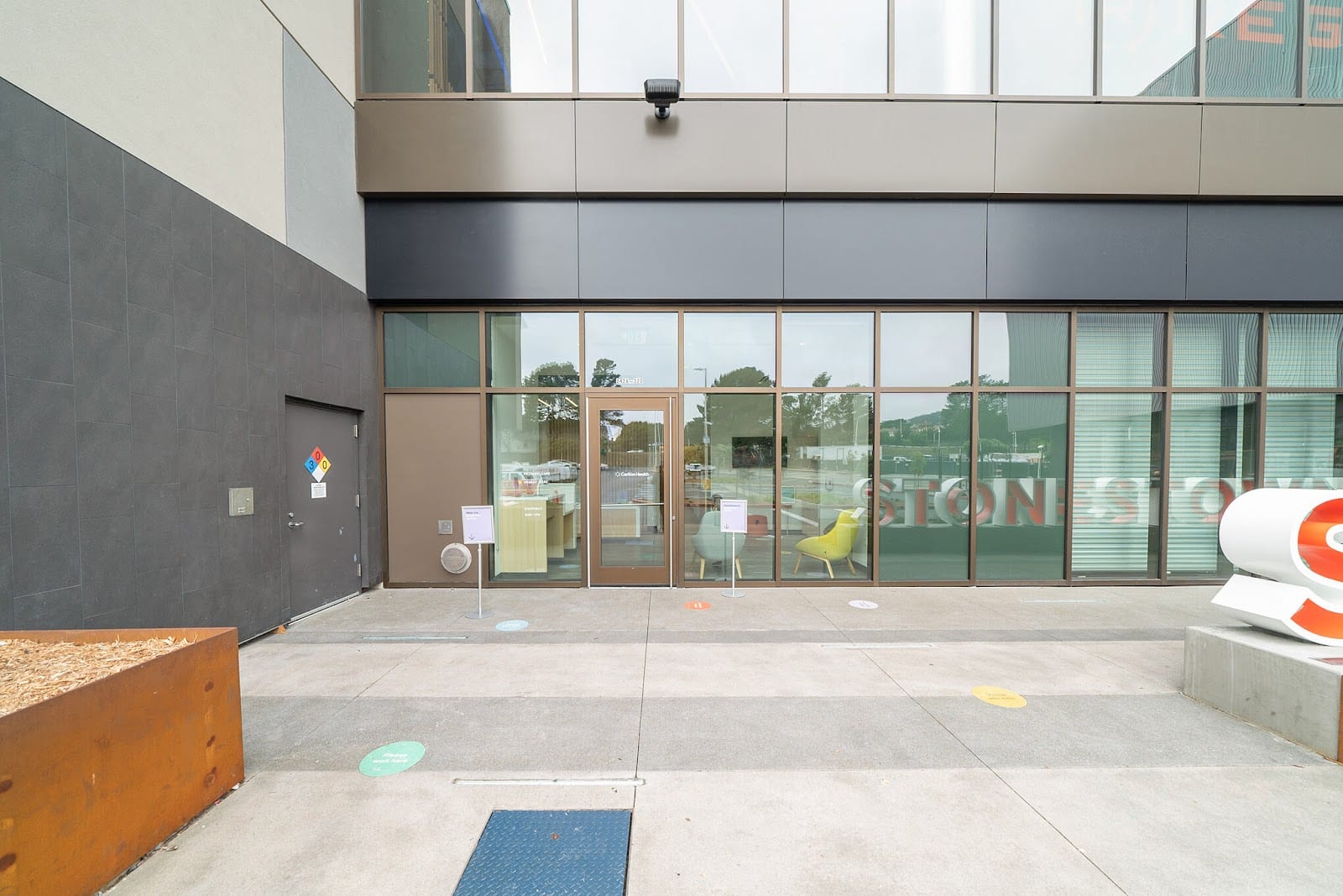Carbon Health Urgent & Primary Care San Francisco - Stonestown Galleria, photo 2