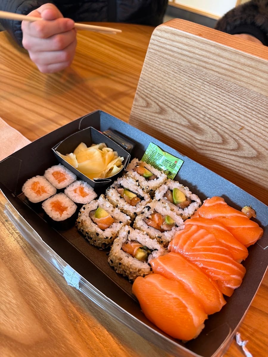 itsu - Aldgate, photo 4