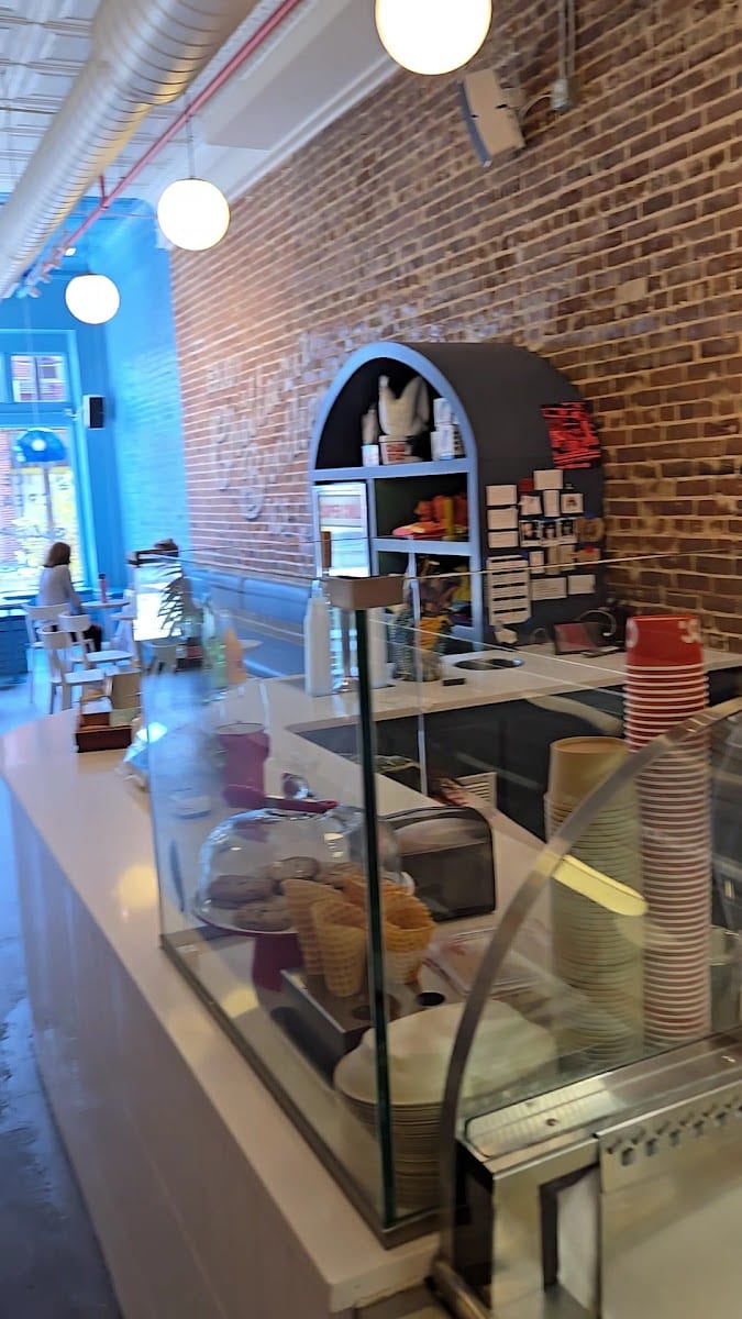 Chill Bros Scoop Shop, photo 3