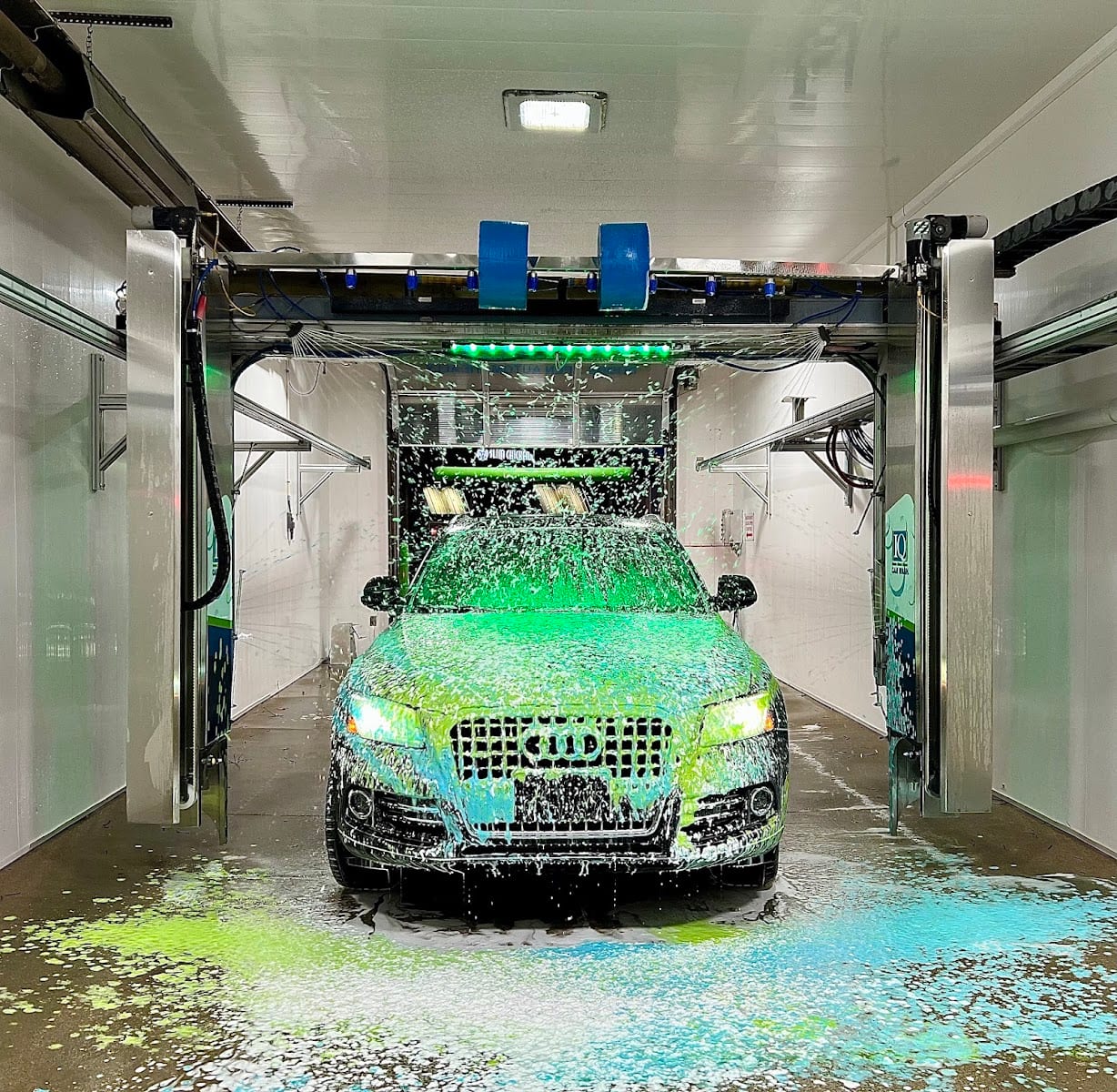 IQ Car Wash- Brenham, TX