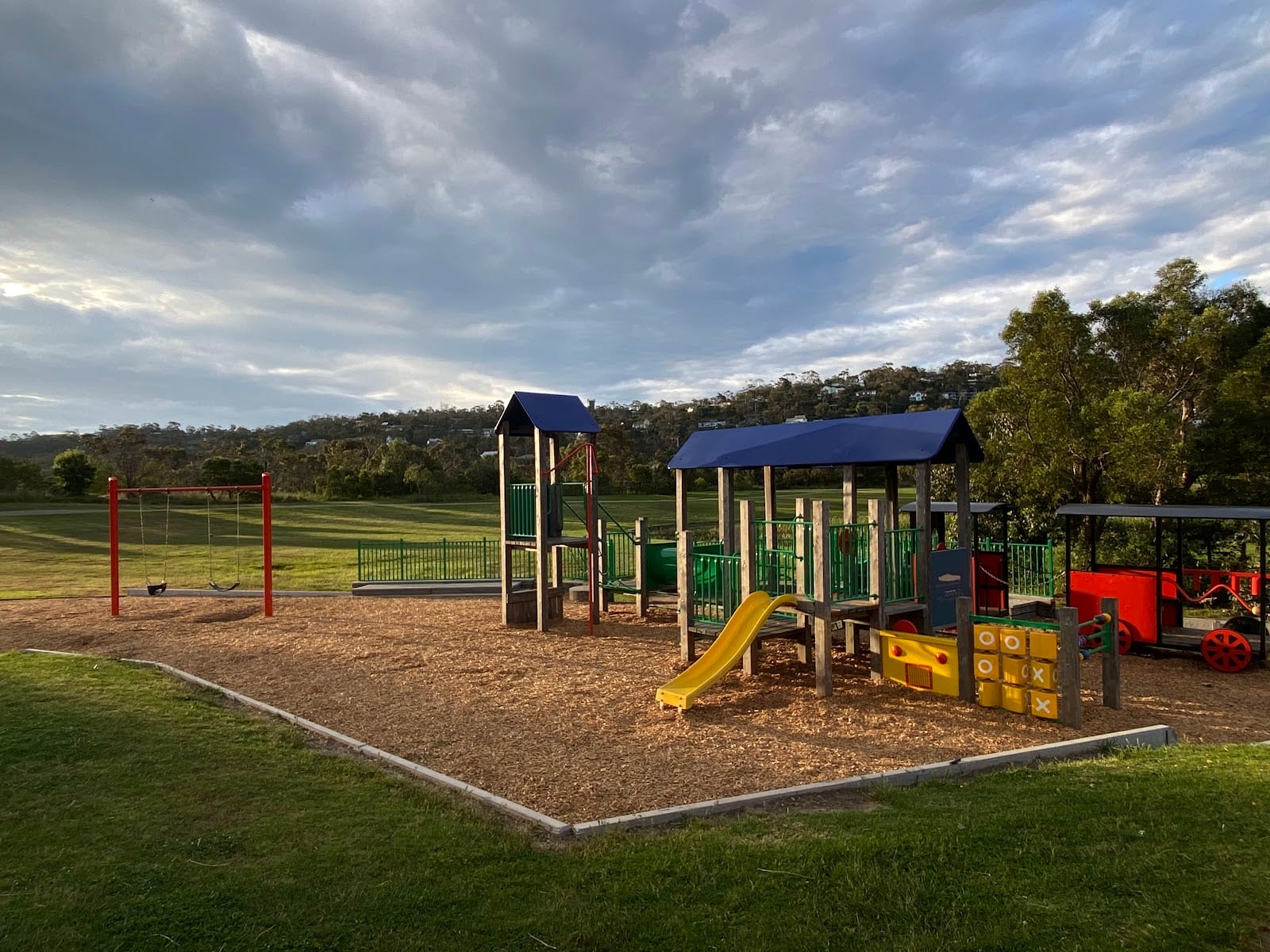 Mount Eliza Regional Park Lakeside Picnic Area Playground