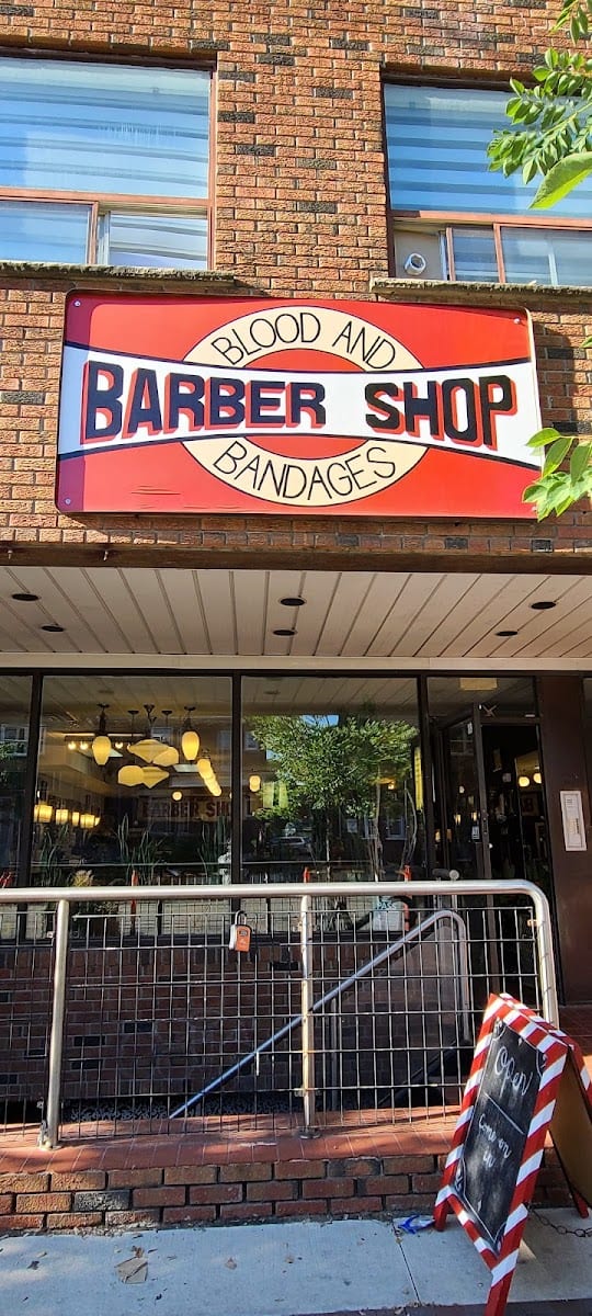 Blood & Bandages Barbershop, photo 3