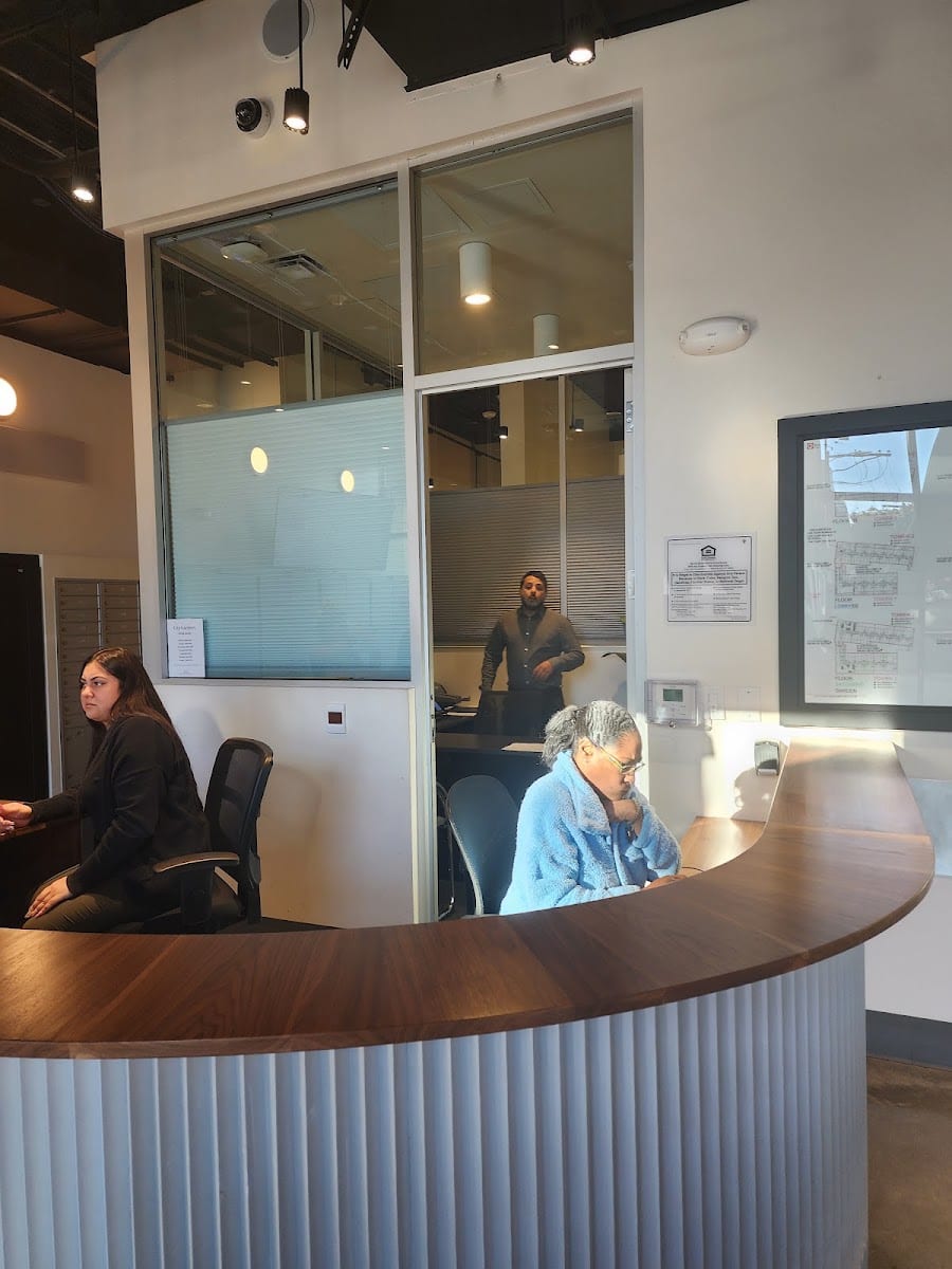 Cushman & Wakefield - Commercial Real Estate Services, photo 2