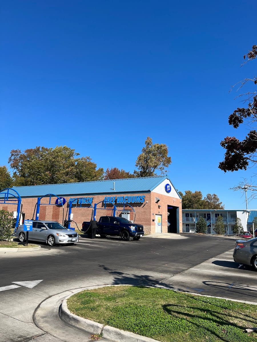 Whistle Express Car Wash, photo 4