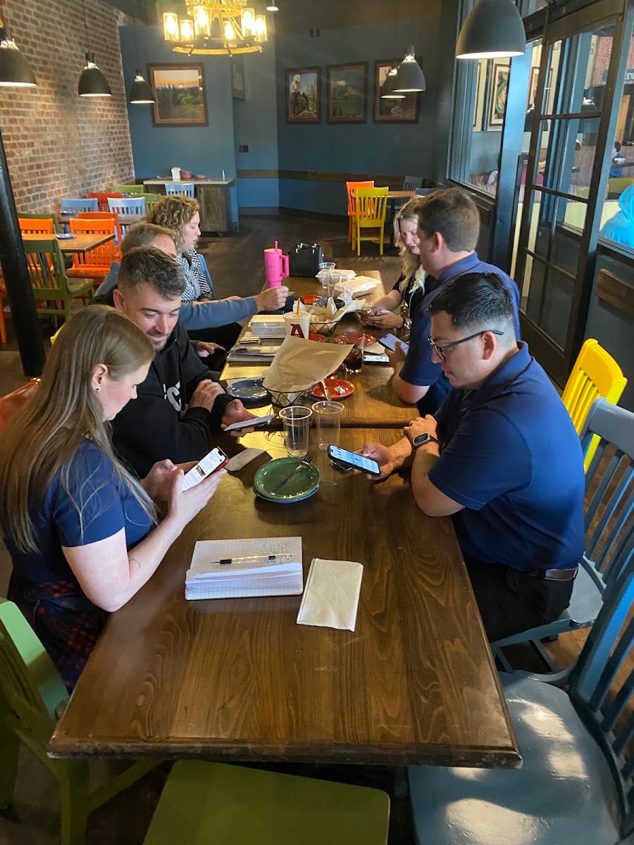 Valley Connection, photo 3
