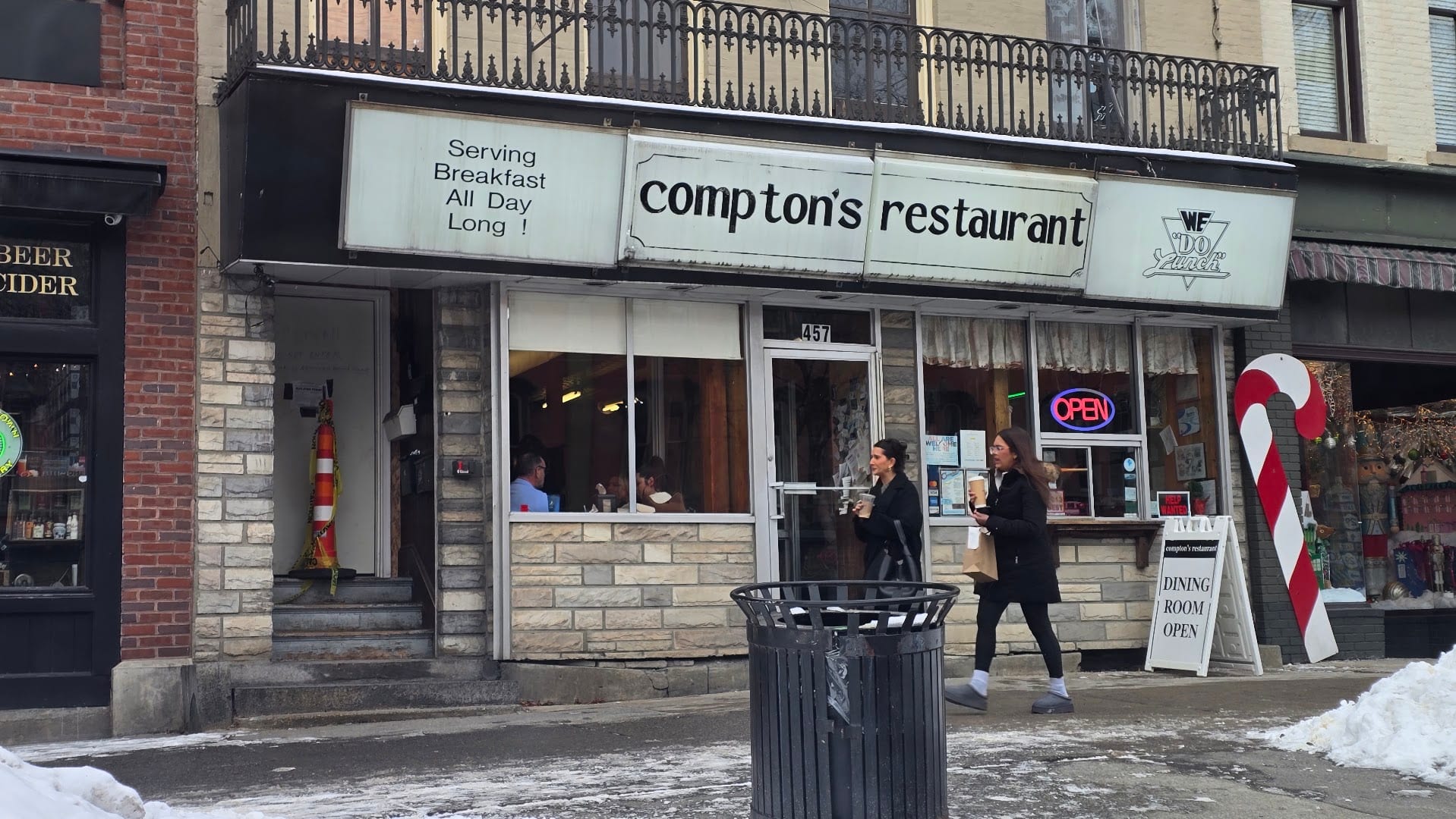 Compton's Restaurant, photo 4