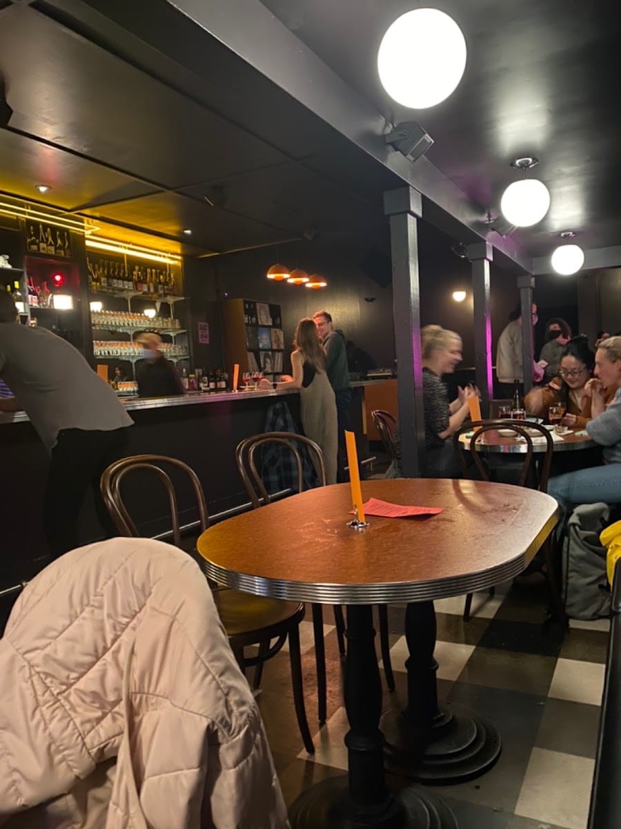 Bar Part Time, photo 2