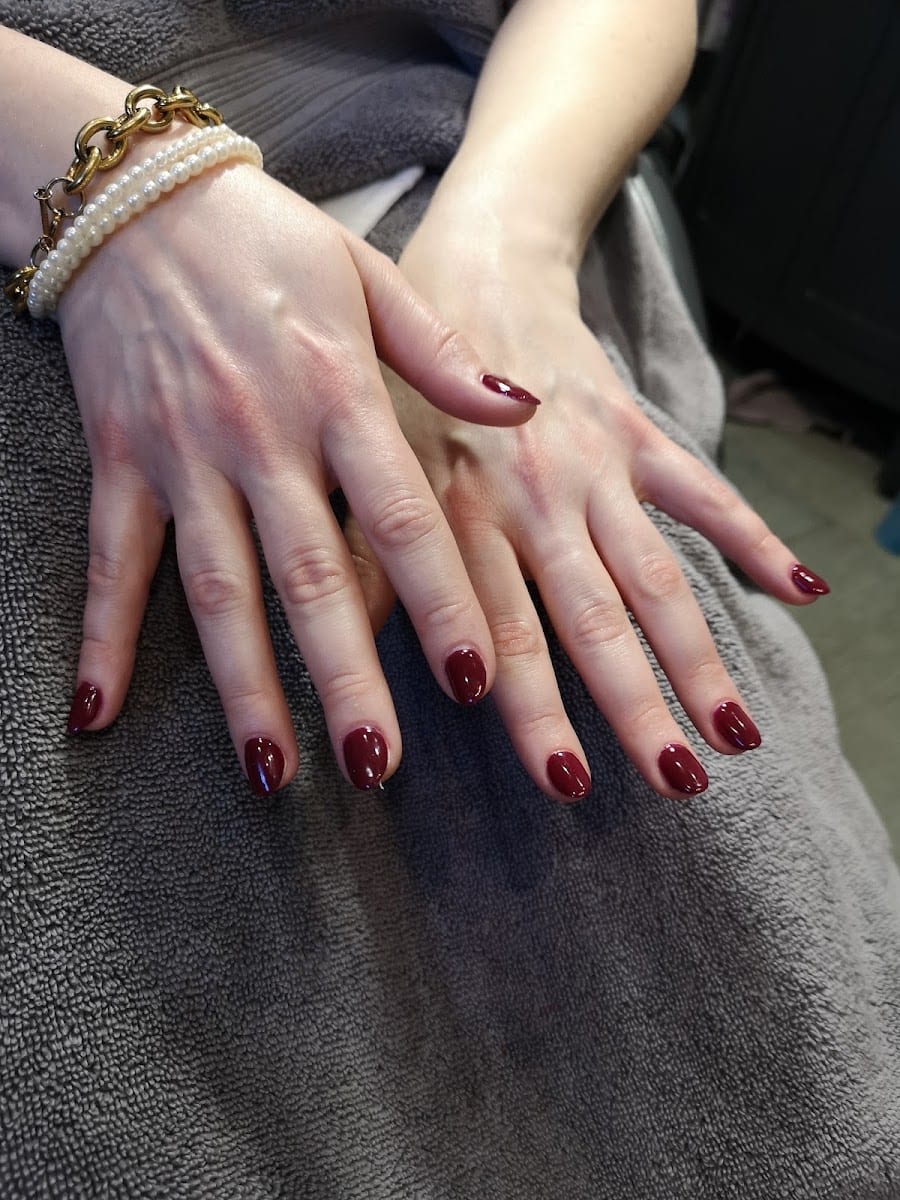 Beccas Nails