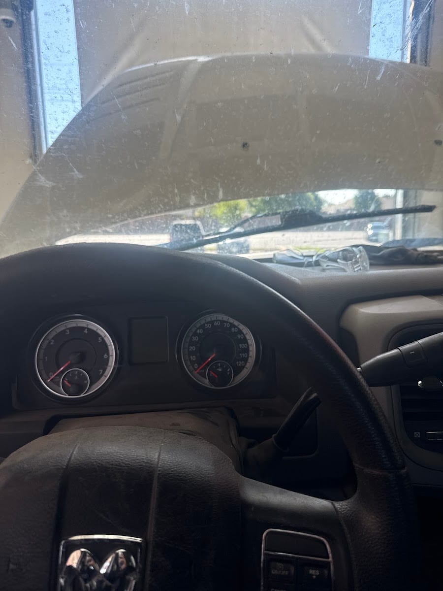 Valvoline Instant Oil Change, photo 3