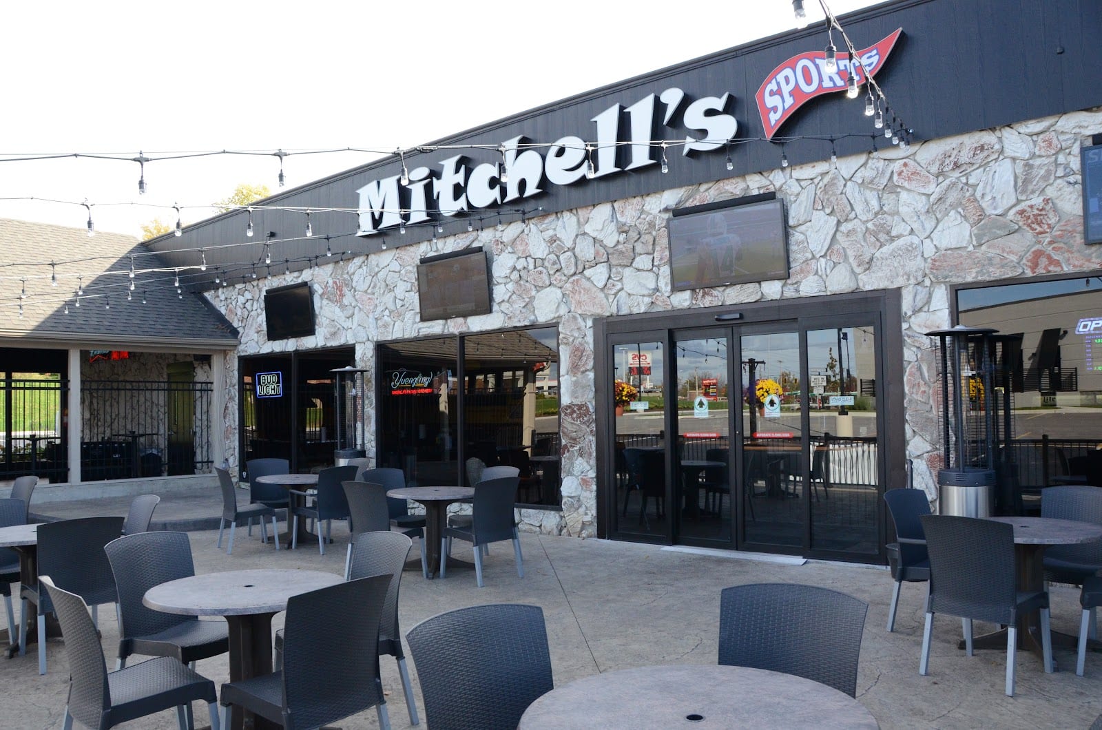 Mitchell's Venue The Best In Entertainment, photo 2