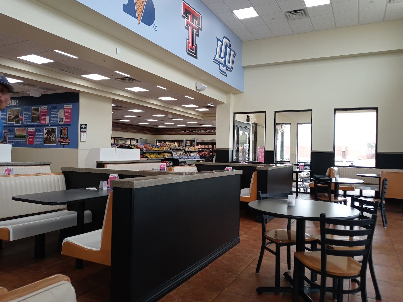 Braum's Ice Cream & Dairy Store, photo 3