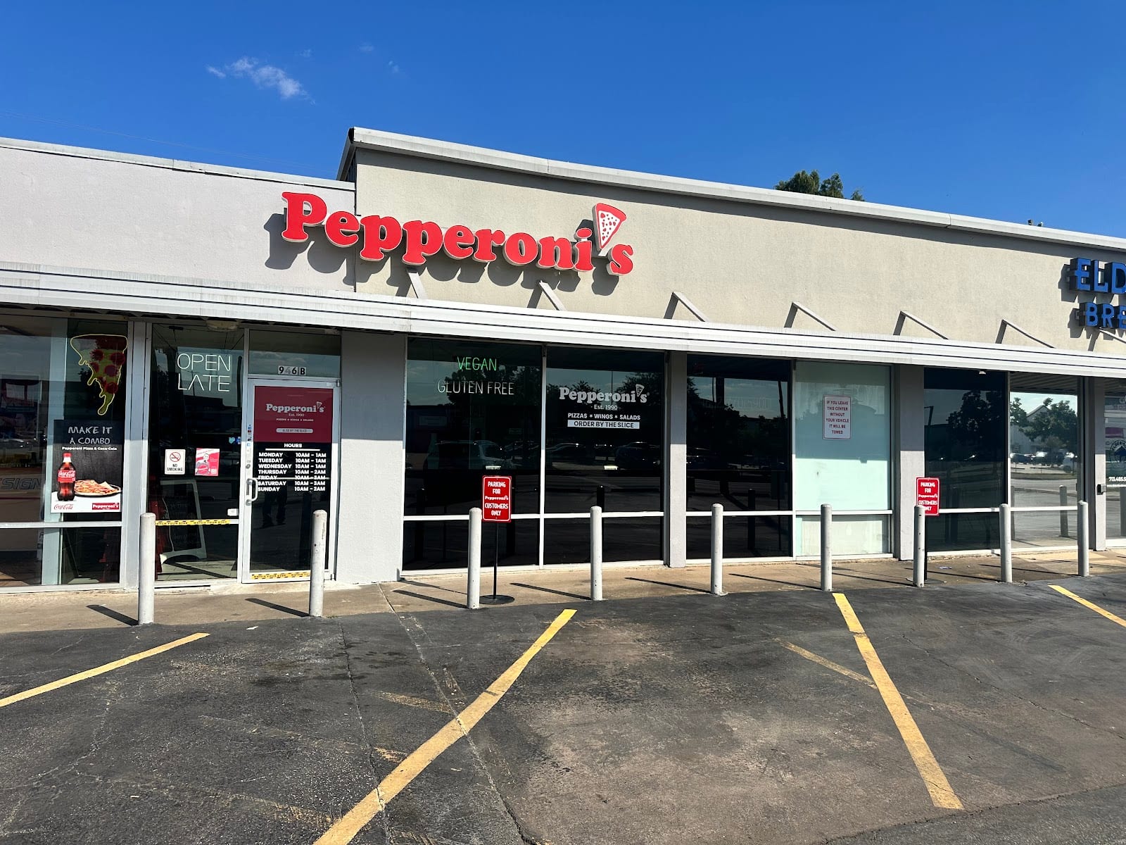 Pepperoni's Pizza - Houston Heights, photo 2