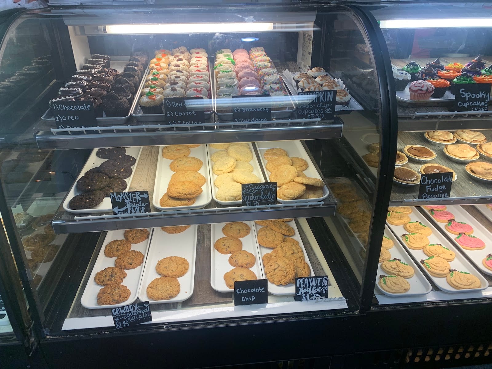 Blue Cake Honey Pies at Bowman, photo 3