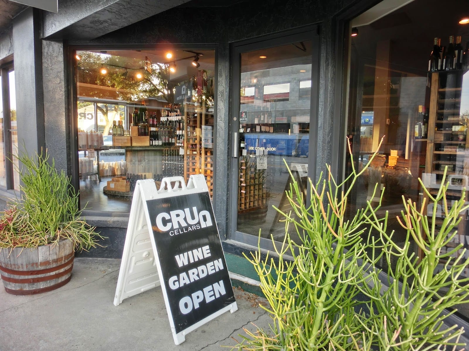 Cru Cellars - Wine Bar, photo 2