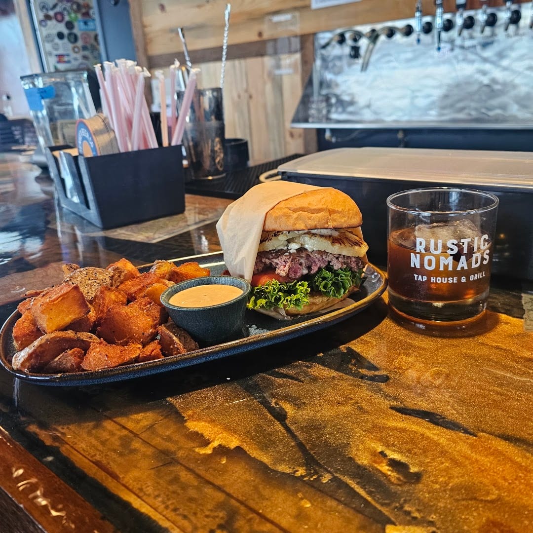Rustic Nomads - Tap House & Grill, photo 3