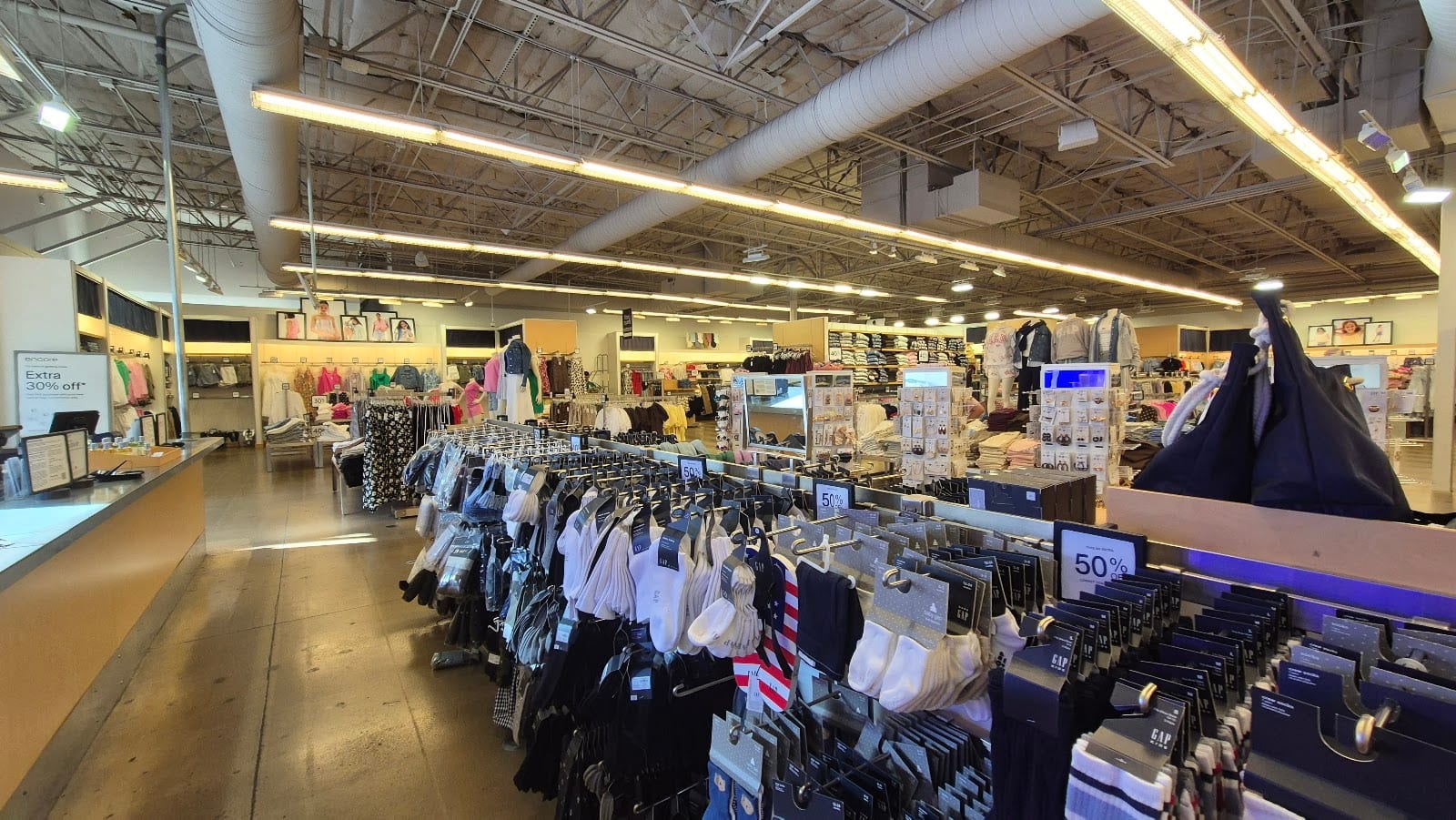 Round Rock Premium Outlet Food Court, photo 2