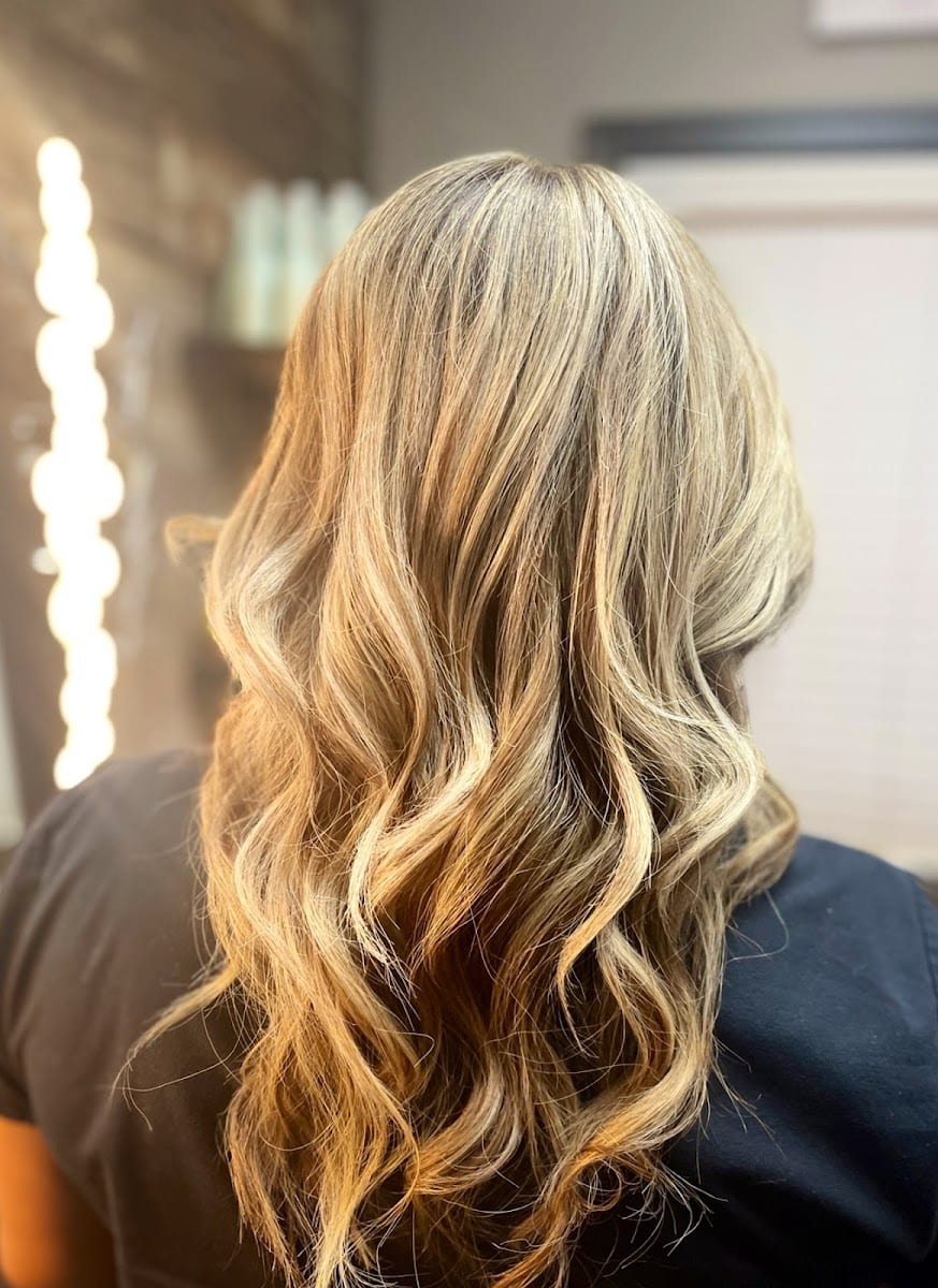 ALX HAIR STUDIO