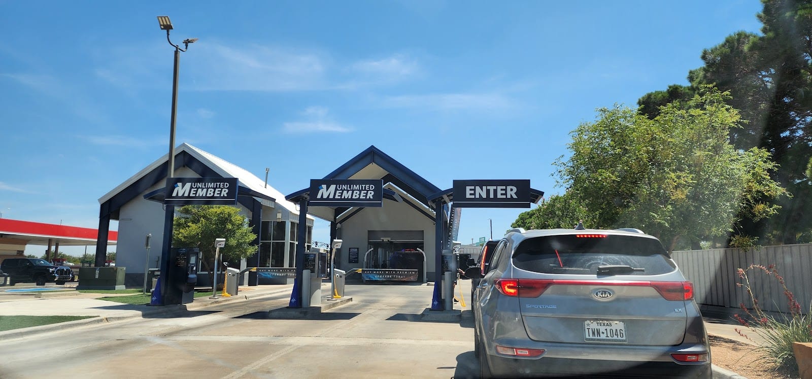 Mister Car Wash, photo 2