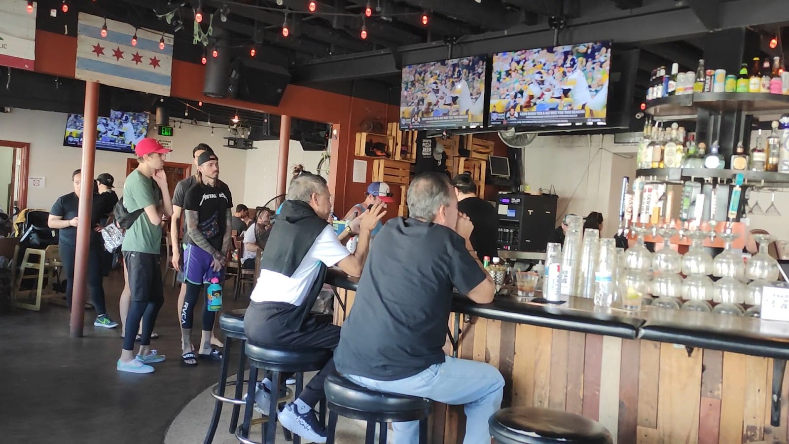 Cruisers Pizza Bar Grill, photo 3