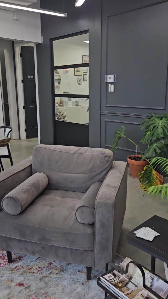 Lux CoWork - Salon Suites, photo 3