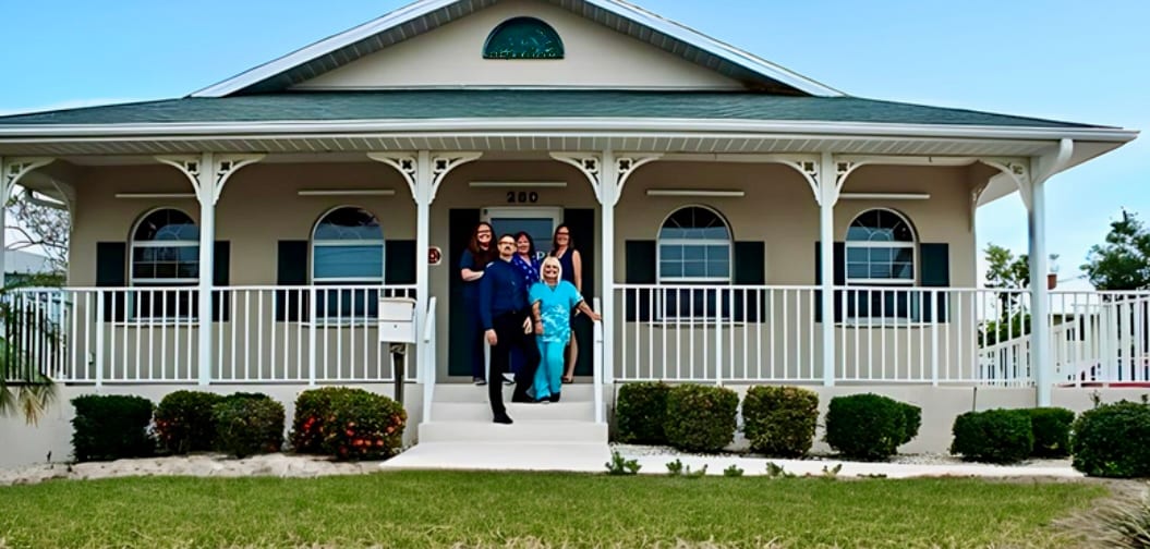 Estevan Del Castillo, MD, photo 4