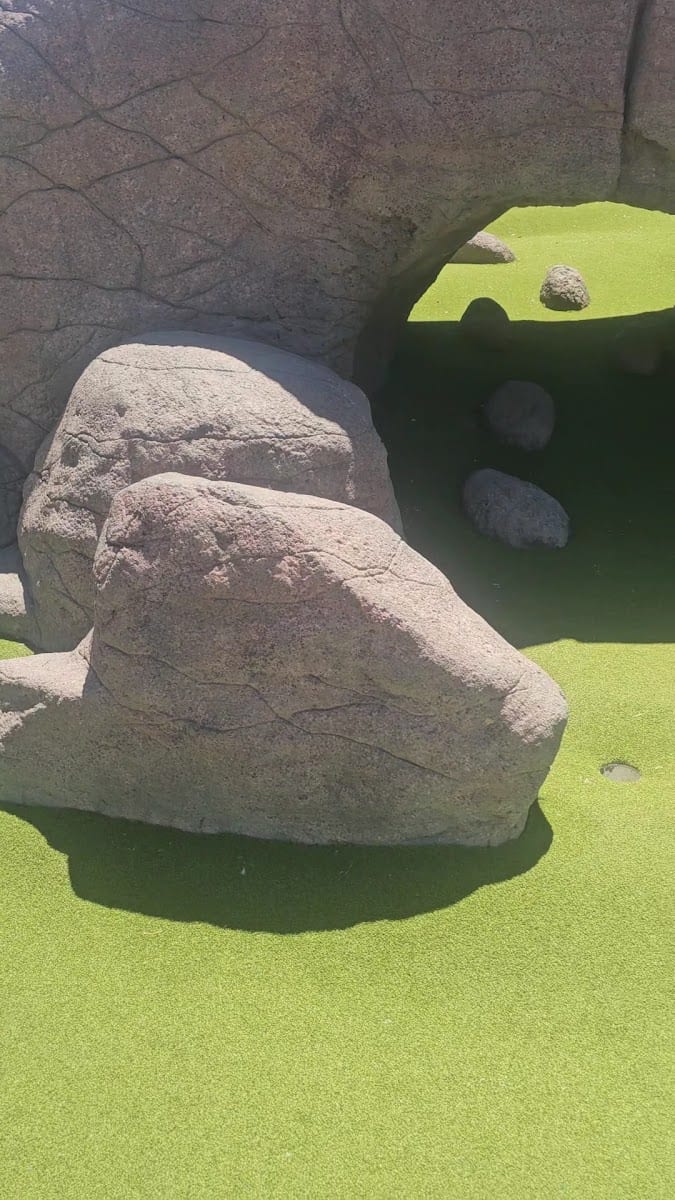 Riverfront Mini Golf, photo 3