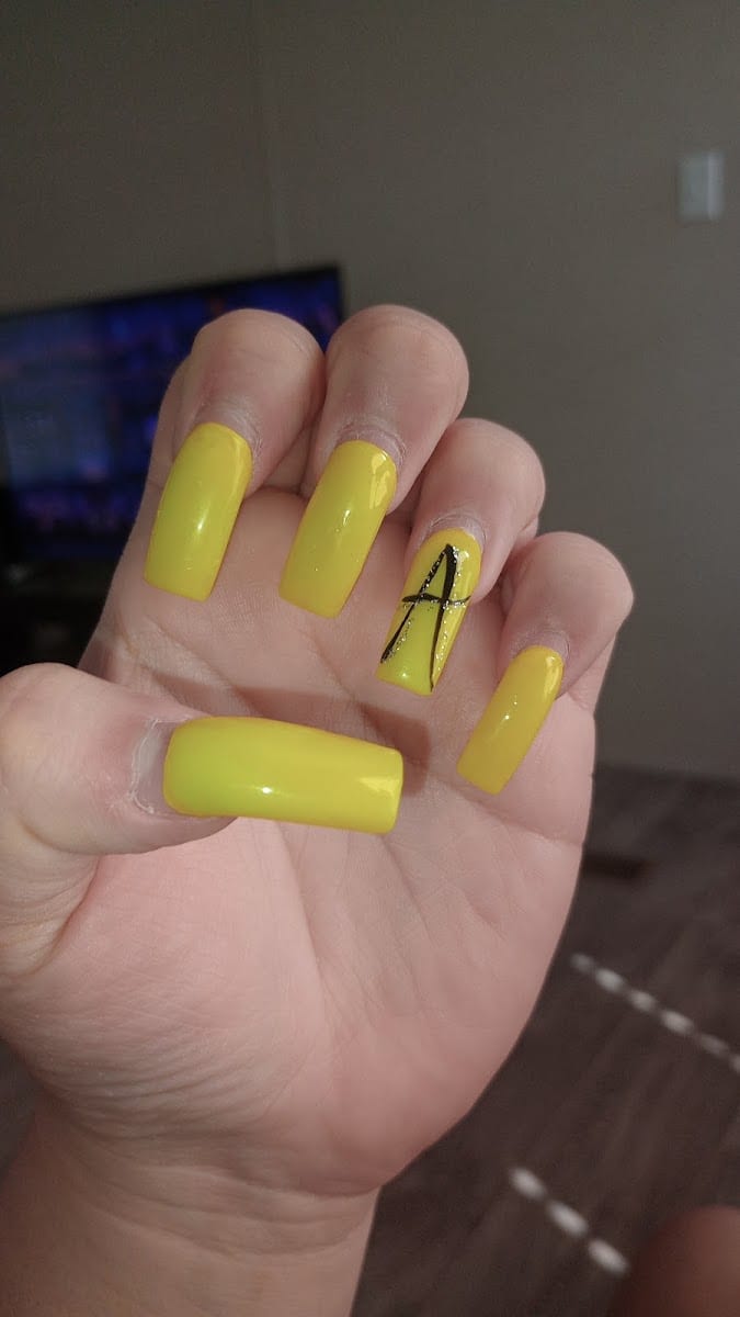 Dk Nails
