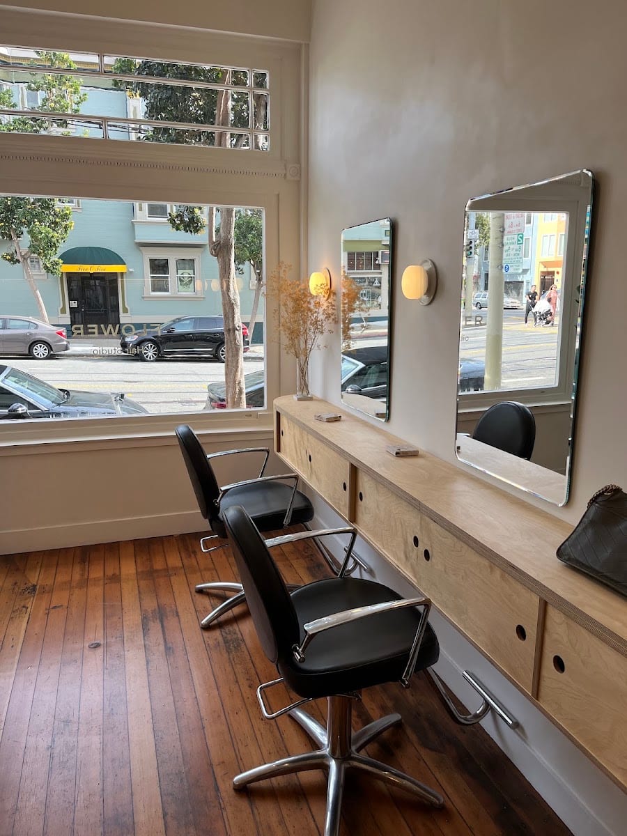 Flower Hair Studio