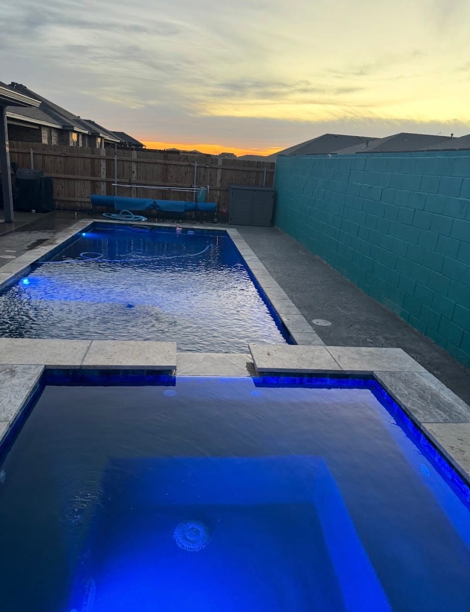 Blue Tropical Pools, photo 2