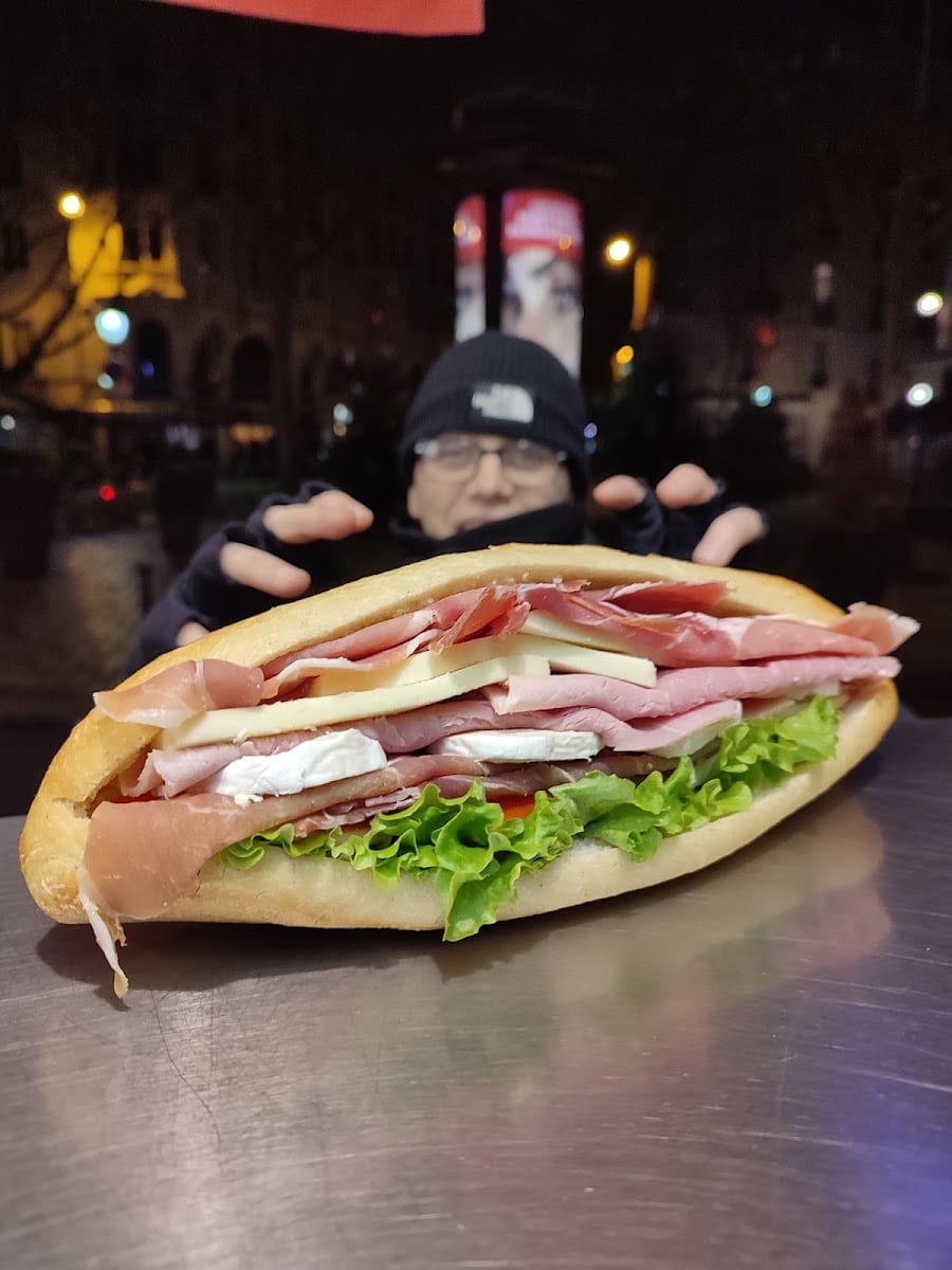 Mich'Sandwiches (& Crêpes)