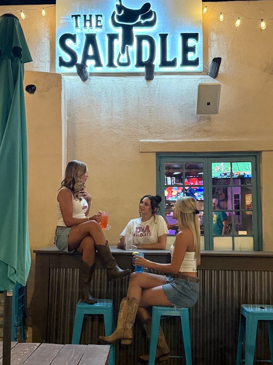 The Saddle, photo 2