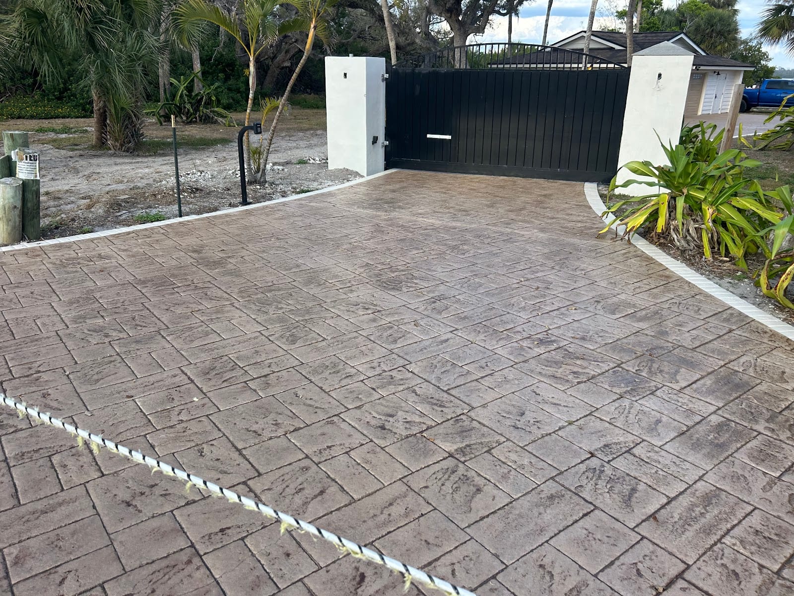 Gulfside Surfaces, photo 2