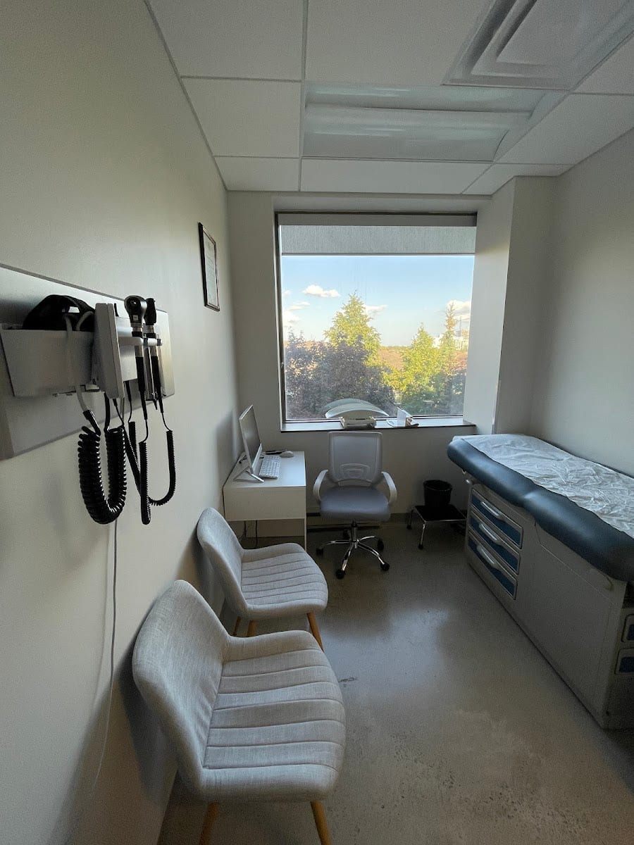 Dr. Morvarid Farzaneh, Compassionate Care Clinic, photo 3