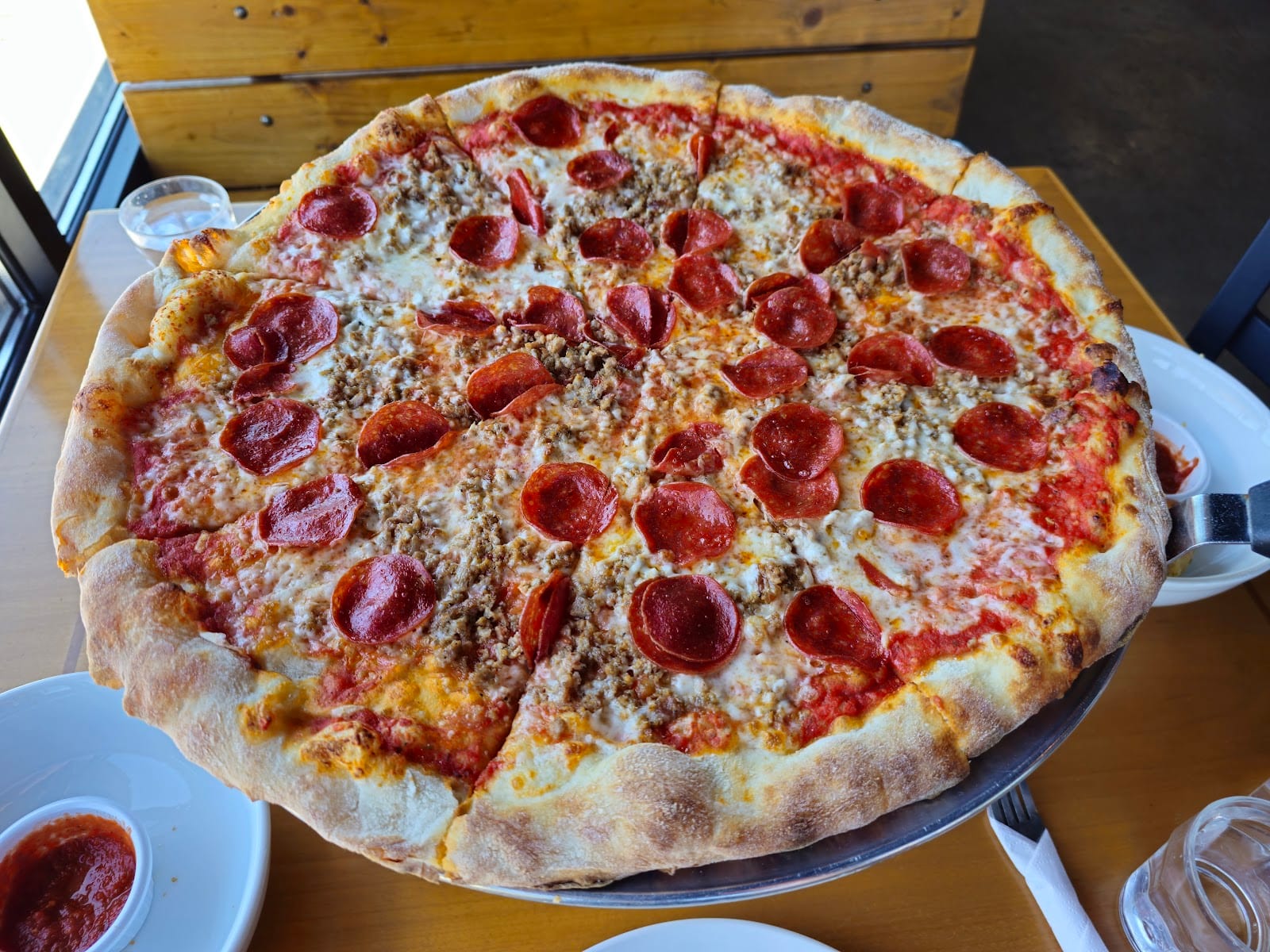 Halo Pizzeria, photo 2