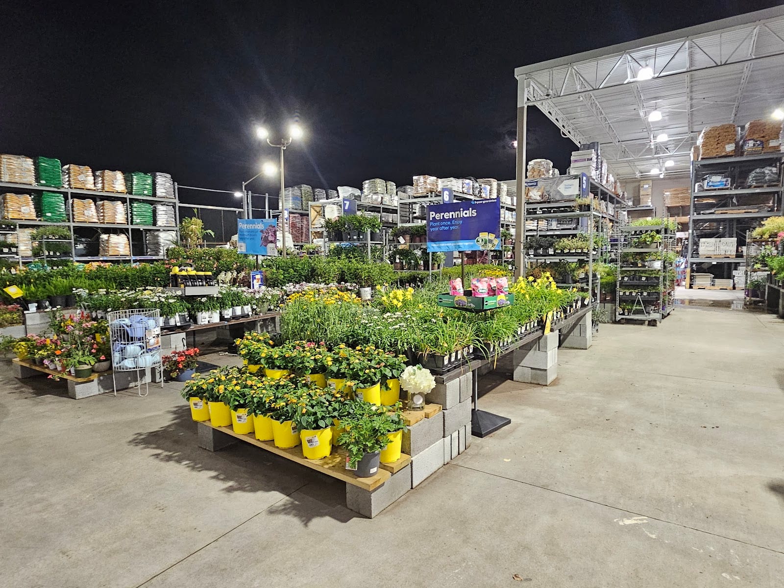 Lowe's Home Improvement, photo 4