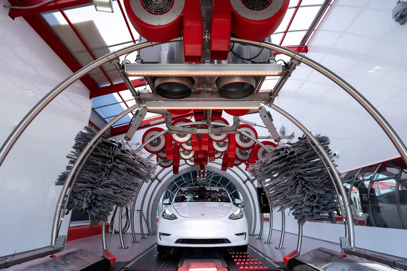Tommy's Express® Car Wash, photo 4