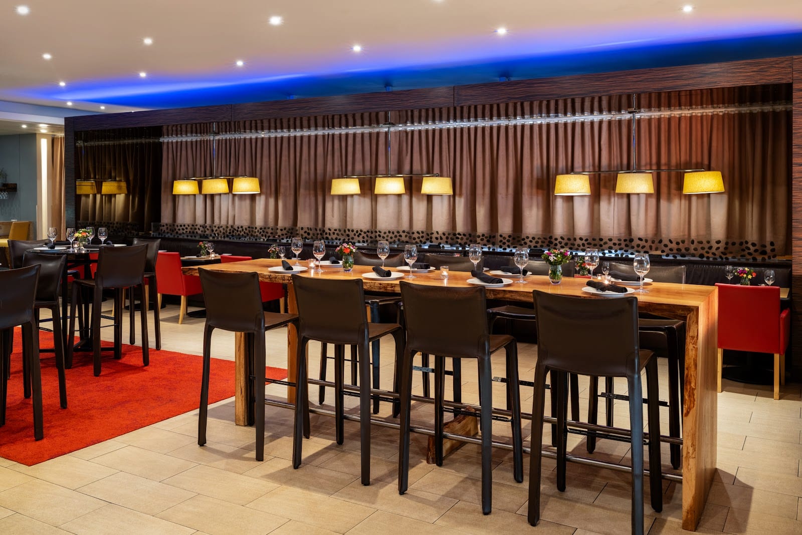 750 Restaurant & Bar, photo 2