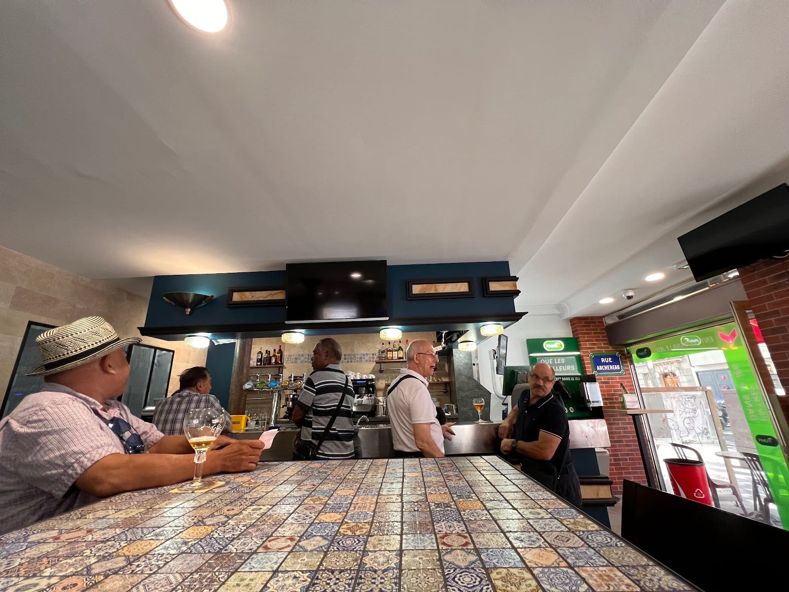 Aux Sports, photo 3