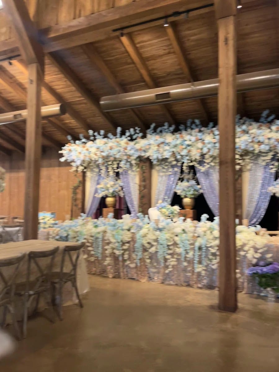 Hummingbird Hill Weddings and Events, photo 3