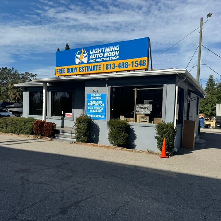 Lightning Auto Body and Custom Shop, photo 2