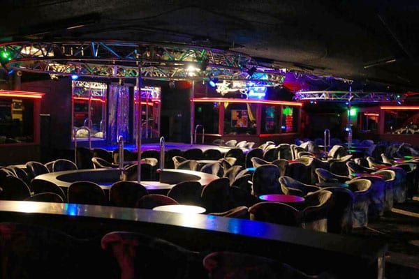 Curves Cabaret