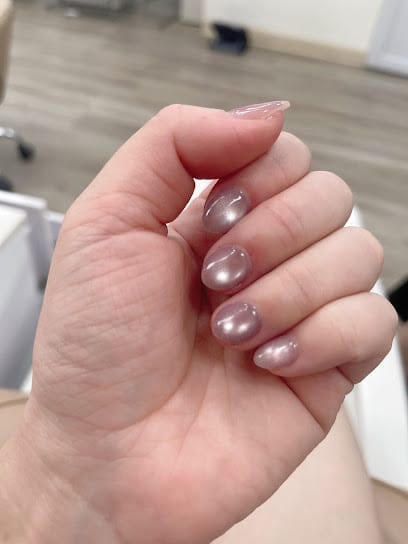 Hi Nails & Spa