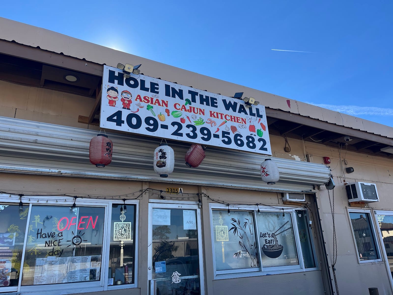 Hole in the Wall, photo 2