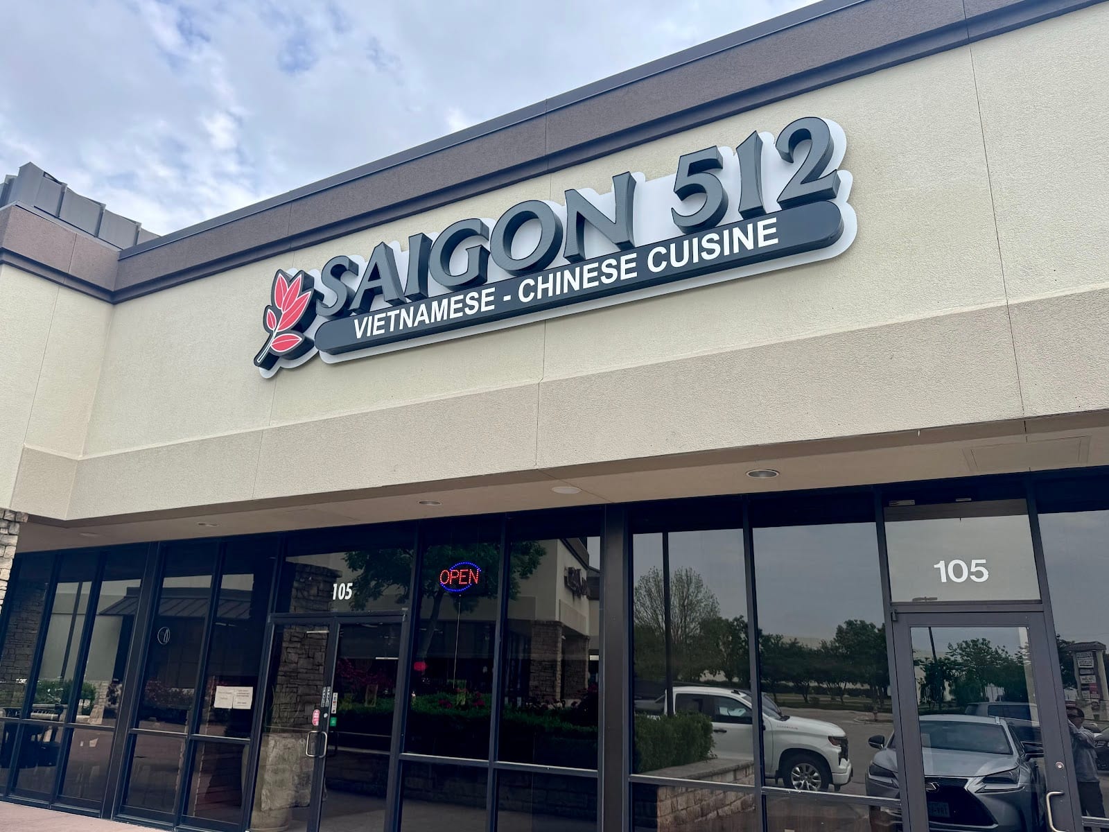 Saigon 512