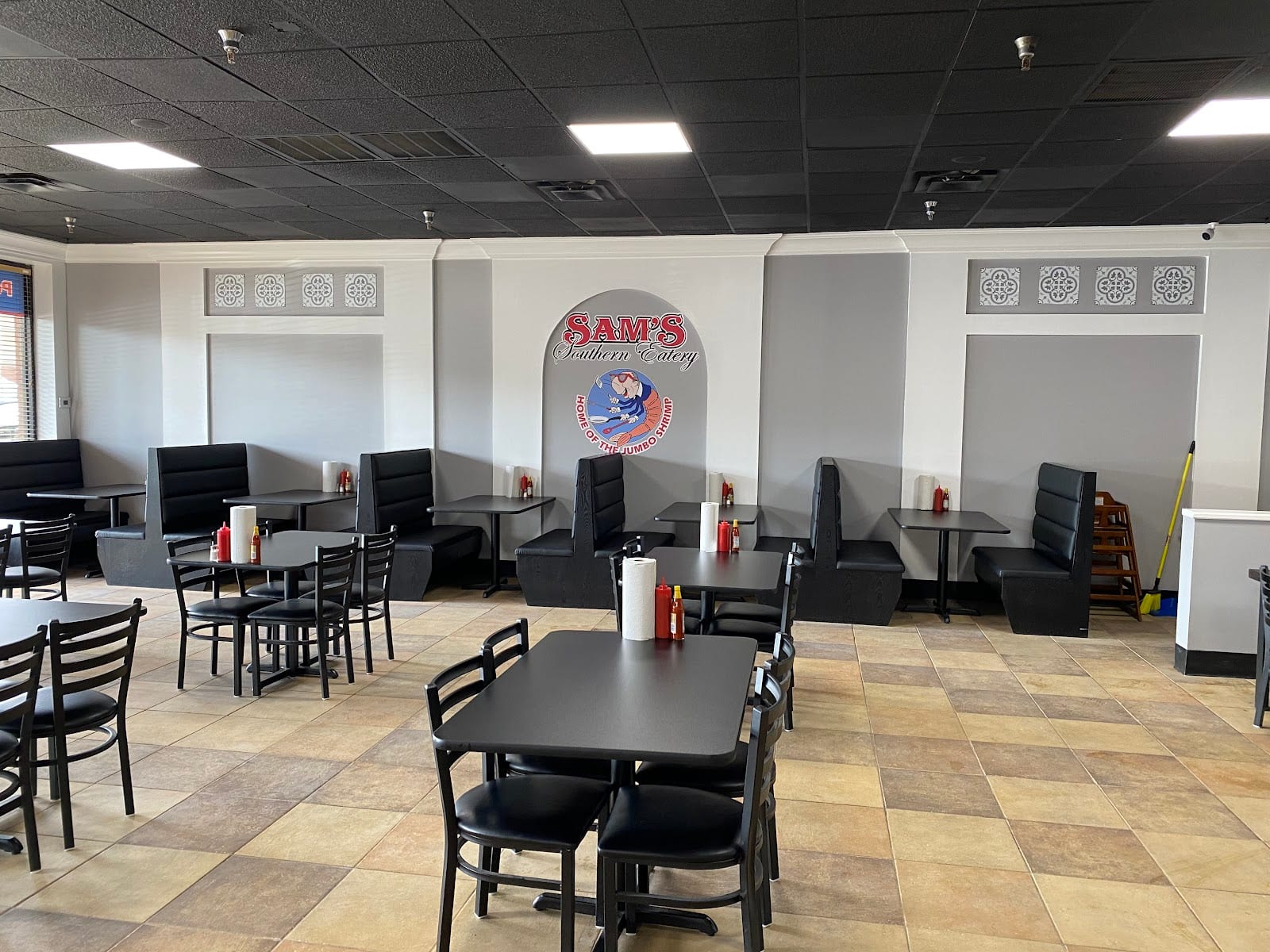 Sam's Southern Eatery, photo 2