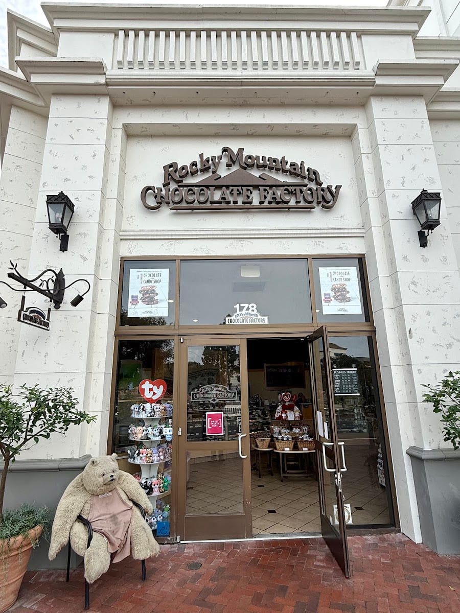 Rocky Mountain Chocolate Factory, photo 2