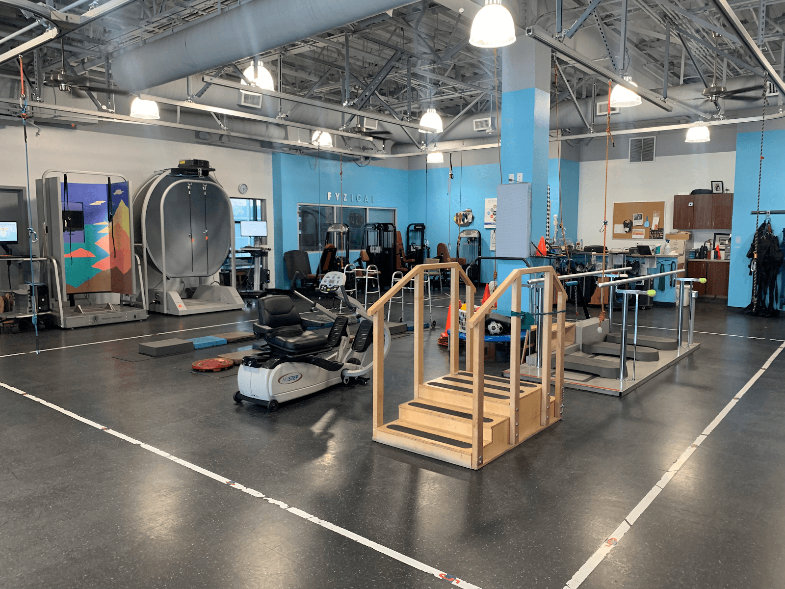FYZICAL Therapy & Balance Centers - East Summerlin, photo 2
