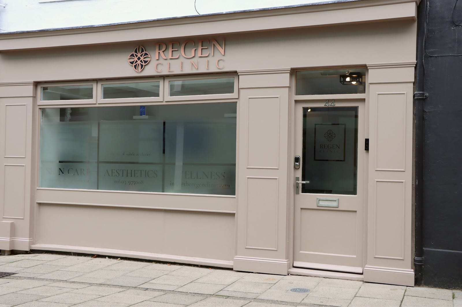 REGEN CLINIC, photo 2