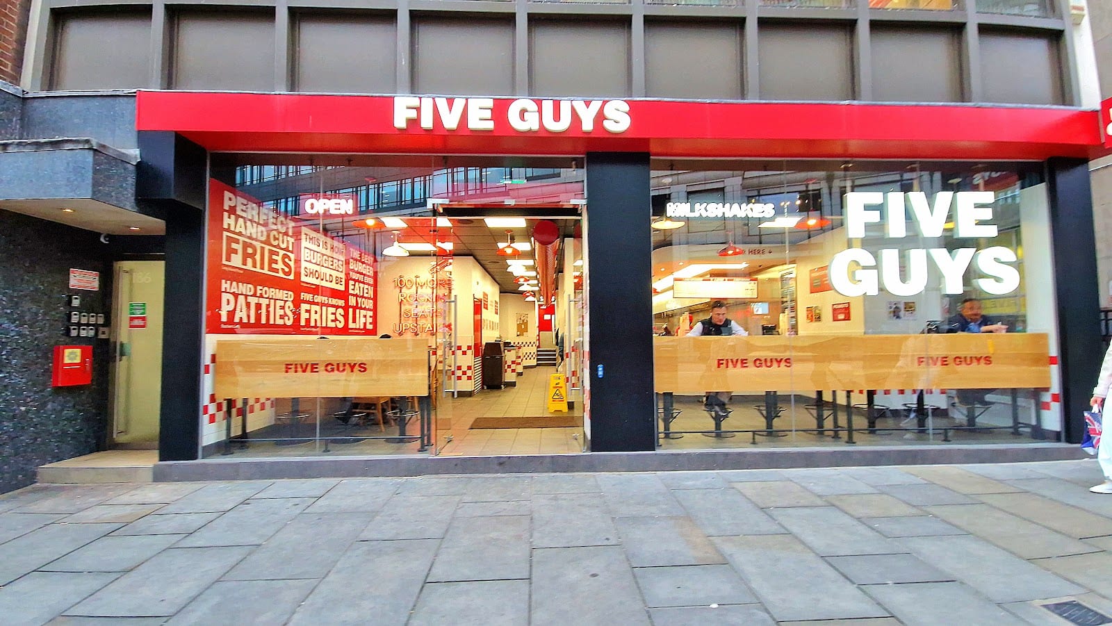 Five Guys Burgers and Fries Liverpool Street, photo 2